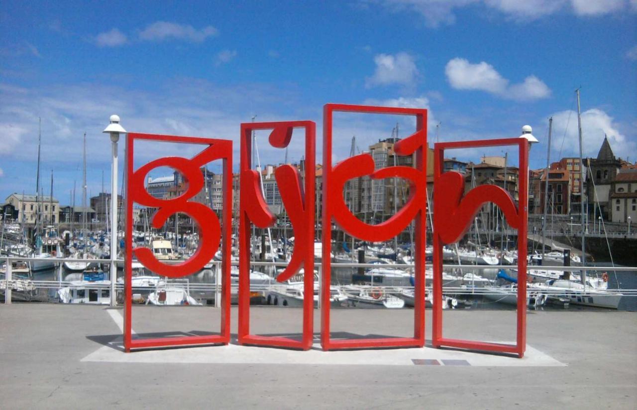 Urquijo Playa By Flowhome Gijón Exterior foto